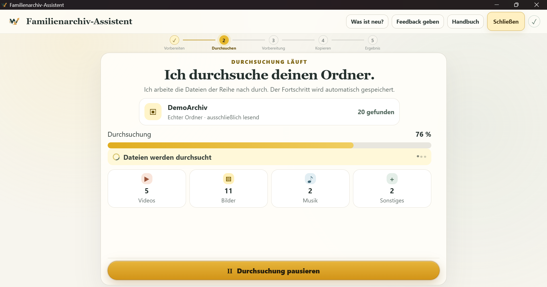 Laufende lokale Ordnerdurchsuchung mit 76 Prozent Fortschritt und Übersicht der gefundenen Dateitypen.